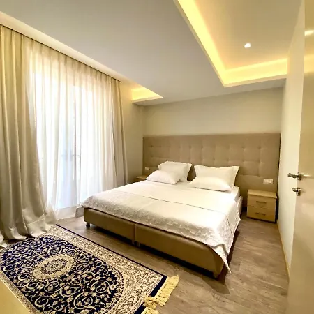 House Of A&arwen 호텔 Sarandë