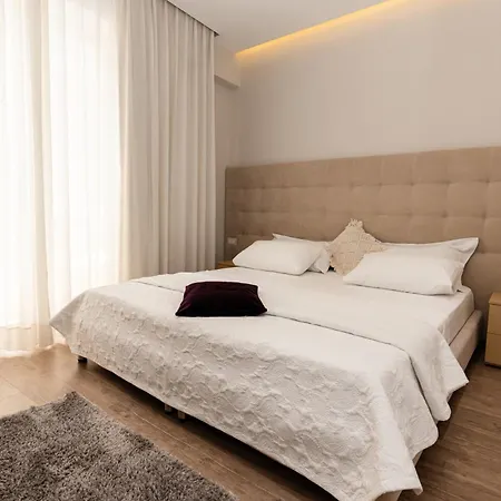 House Of A&arwen Sarandë