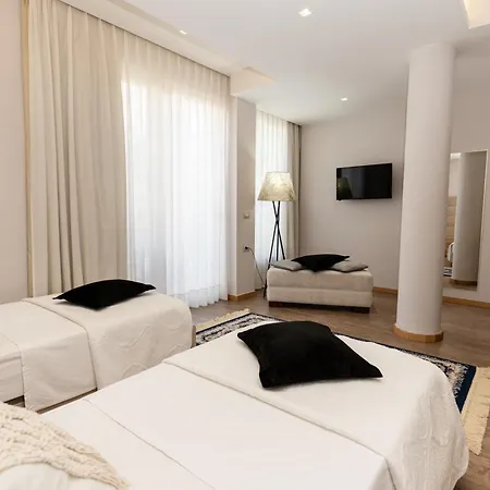Hotel House Of A&arwen Saranda